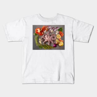 Fresh octopus and vegetables Kids T-Shirt